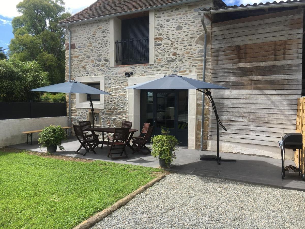 Gite Petitou Jasses Exterior photo